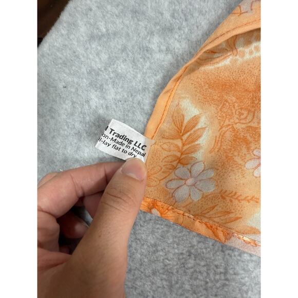 Ganesh Himal Trading Co Womens Silk Blend Orange Floral Pullover Poncho - Picture 4 of 6